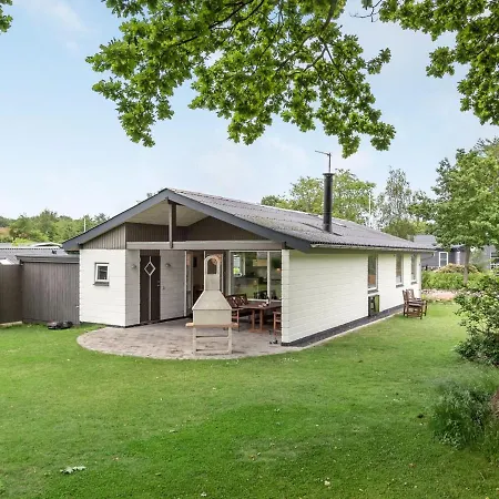 Adelheid - 350m From The Sea In Se Jutland By Interhome Обенро